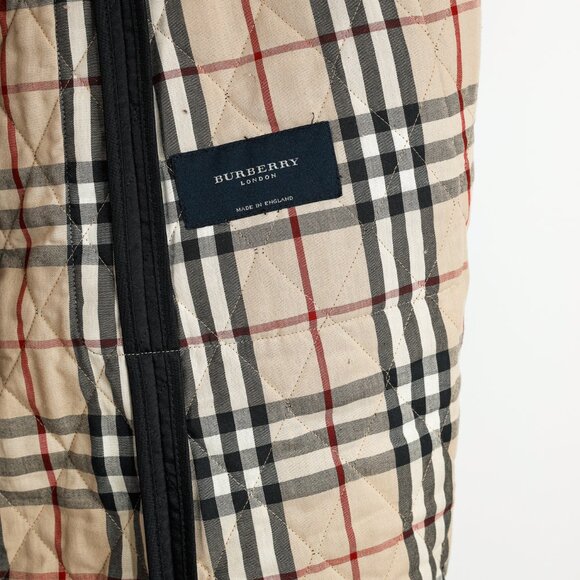 Burberry Black Quilted Hooded Long Jacket - Picture 11 of 13